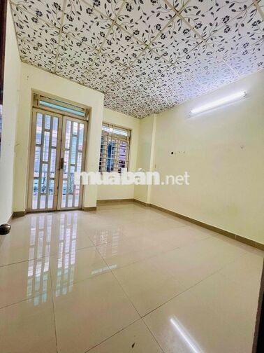Cho Thuê Nhà DT 110m2 1Trệt 1Lầu 2Pn 2Wc Sân Xe Máy Hẻm Xe Tải