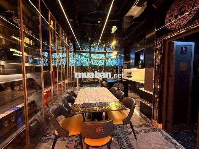Cho thuê nhà đẹp 3 tầng MT đường Hoa Phượng, khu Euro Village 1, sát B