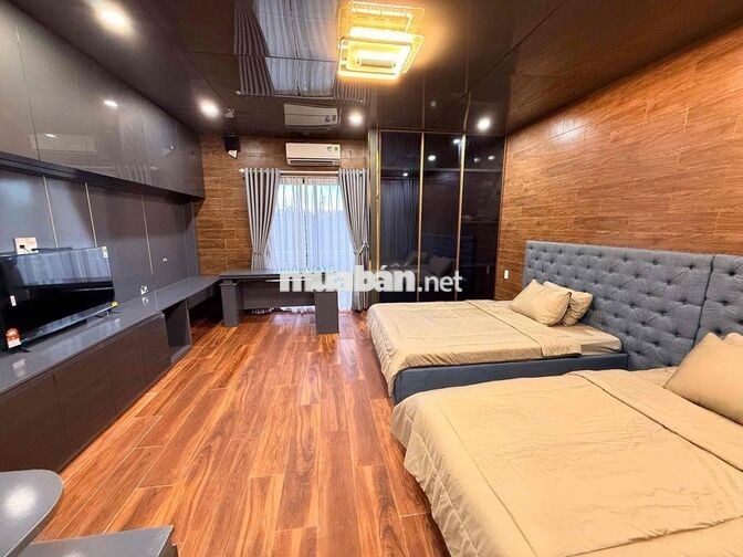Cho thuê nhà đẹp 3 tầng MT đường Hoa Phượng, khu Euro Village 1, sát B