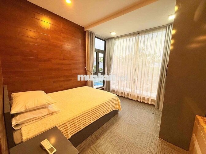 Cho thuê nhà đẹp 3 tầng MT đường Hoa Phượng, khu Euro Village 1, sát B