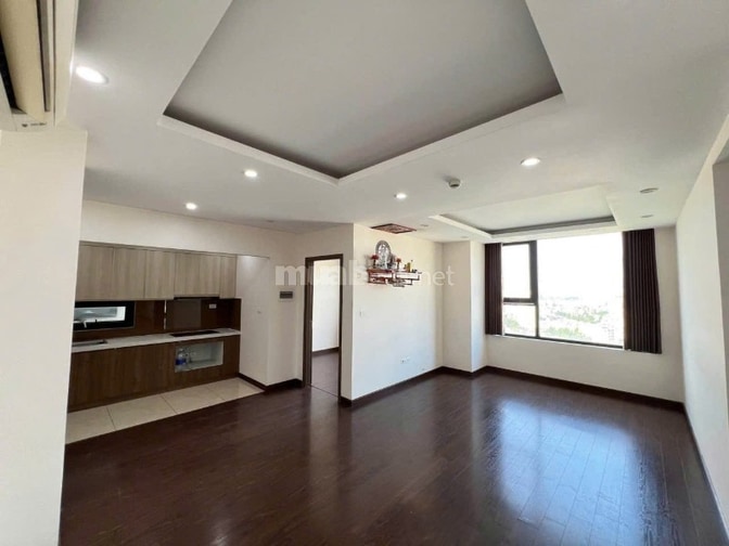 Căn Penthouse Bảy Hiền- 4 phòng ngủ  150m2- giá 17 triệu/ tháng