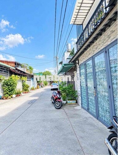 NHÀ ĐẸP 4*14m 2/NGẮN LIÊN ẤP 2-6 HẺM THÔNG BUÔN BÁN 2PN LH ***