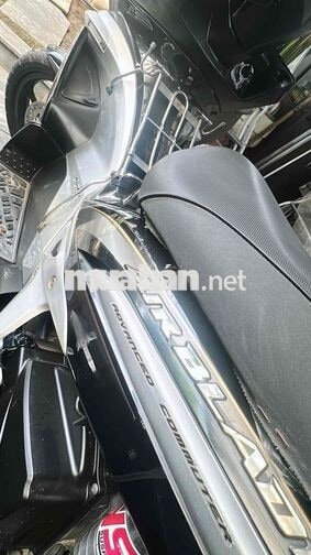 Honda Air Blade 110c . 9 chủ ký mua bán ủy quyền