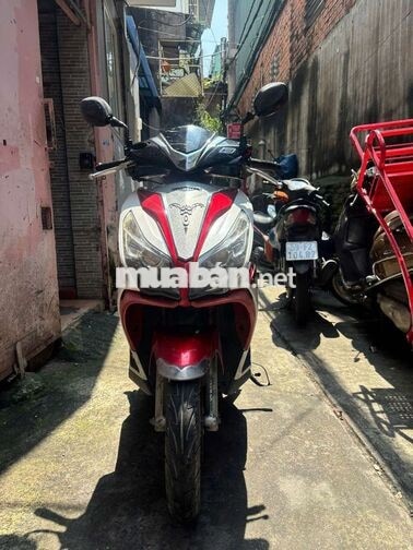 Honda Air Blade 2013 trắng đỏ