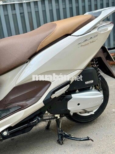 Honda Lead 125 2018 Khoá SMK ( Trắng Trà Sữa )