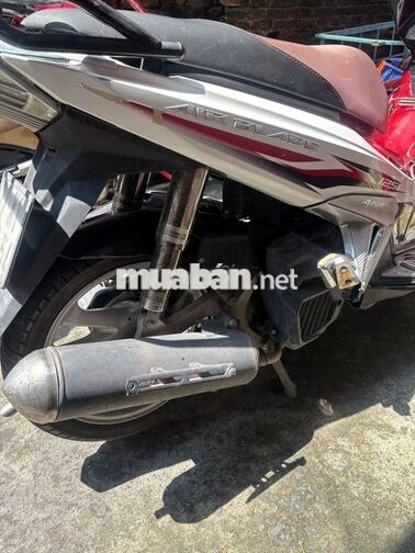 Honda Air Blade 2013 trắng đỏ