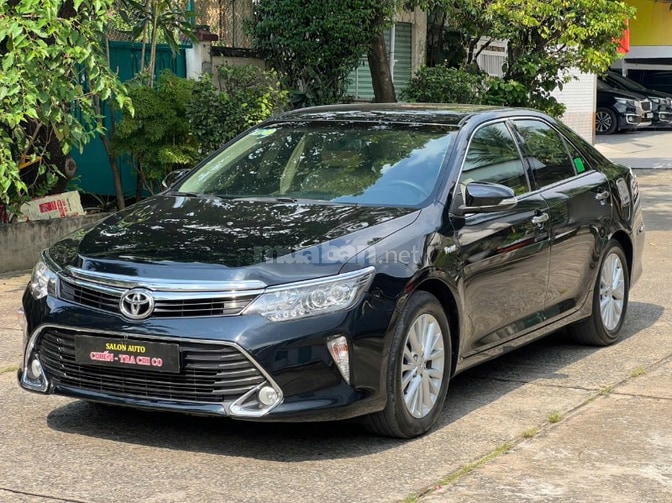 Toyota Camry 2.0E 2019 1 chủ từ đầu cực đẹp