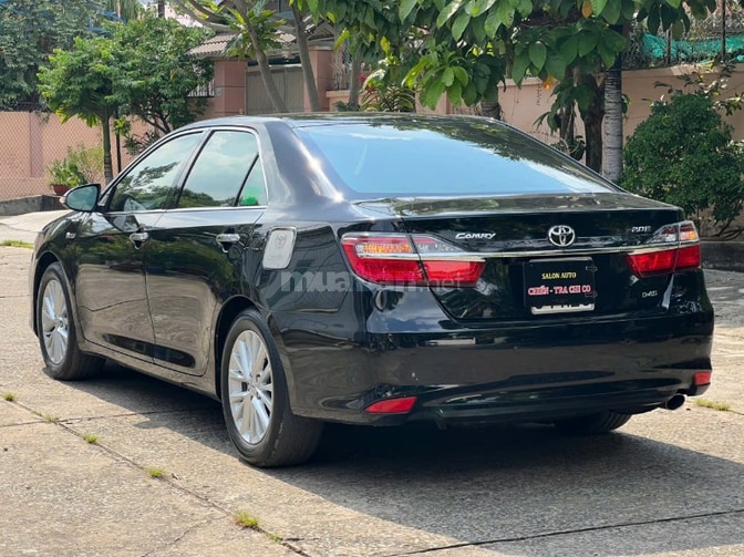 Toyota Camry 2.0E 2019 1 chủ từ đầu cực đẹp