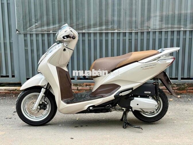 Honda Lead 125 2018 Khoá SMK ( Trắng Trà Sữa )