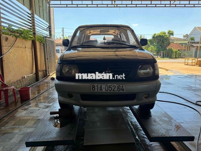 Mitsubishi Jolie 7 chỗ xăng số sàn xanh bạc