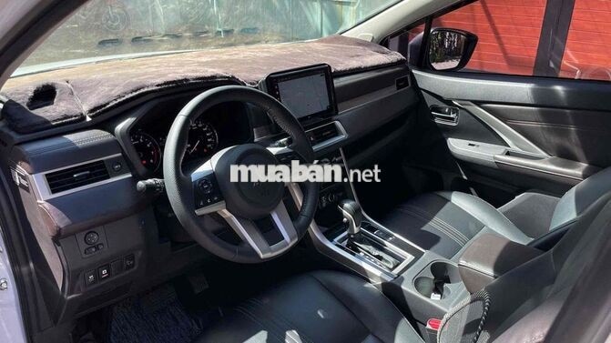 Mitsubishi Xpander 2025 Premium Trắng