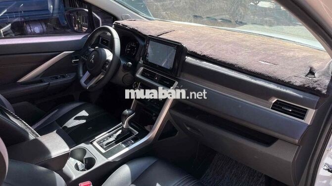 Mitsubishi Xpander 2025 Premium Trắng