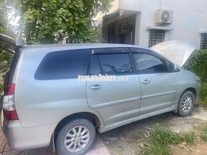 Toyota Innova 7 chỗ Tự động 130.354 km ghi