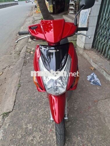 Honda Click màu Đỏ