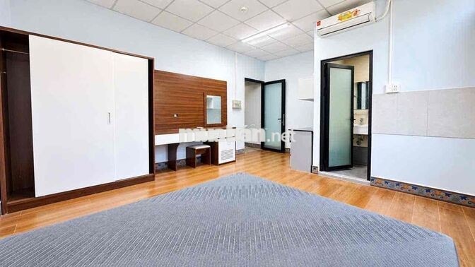 Siêu phẩm studio full nội thất thang máy 30M vuông ngay bến xe quận 8
