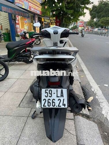 Honda SH 125 2024 màu trắng
