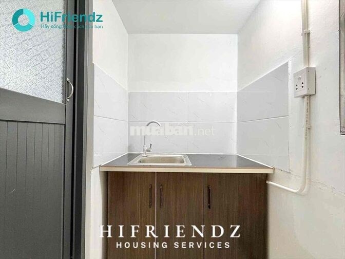 Trống sẳn Duplex Full nội thất ngay mặt tiền Phạm Thế Hiển gần UEH CsN