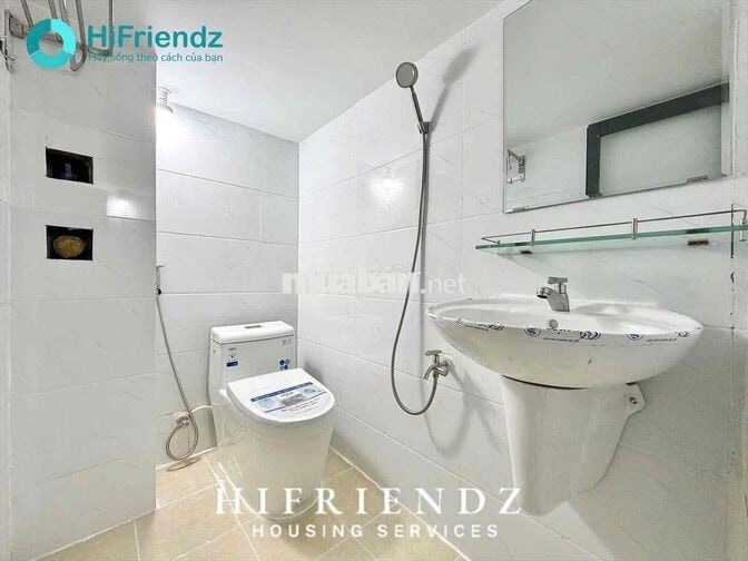 Trống sẳn Duplex Full nội thất ngay mặt tiền Phạm Thế Hiển gần UEH CsN