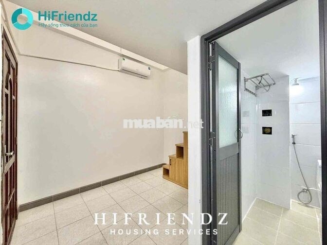 Trống sẳn Duplex Full nội thất ngay mặt tiền Phạm Thế Hiển gần UEH CsN