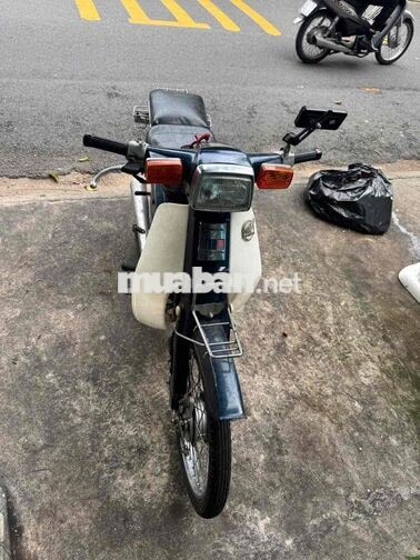 Honda Super Cub 82 50cc Xanh trắng