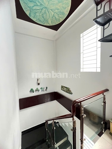 Nhà nguyên căn Nguyễn Duy Dương. DT 3,8 x 7,5m, 3 tầng ST