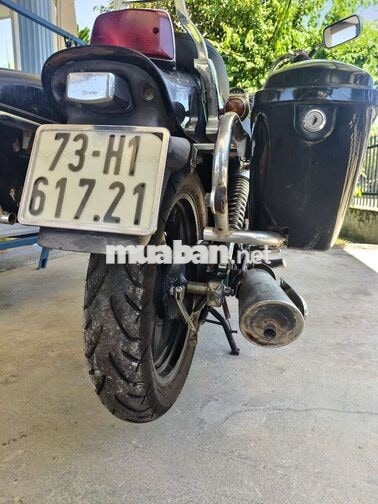 Suzuki GZ150-A màu đen