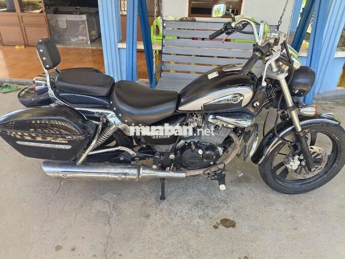 Suzuki GZ150-A màu đen