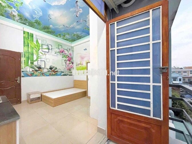 SIÊU PHẨM STUDIO BAN CÔNG RỘNG THOÁNG NGÂY TẠI HƯƠNG LỘ 2