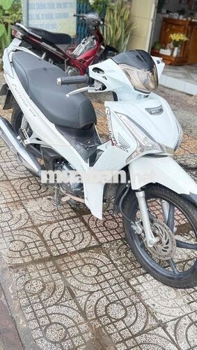 Honda Future 125 2018 màu trắng