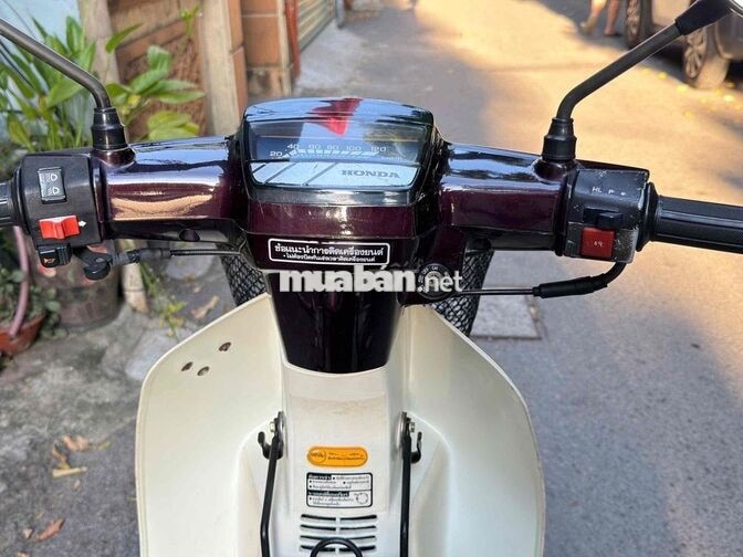 Honda Dream Thái Đỏ mận