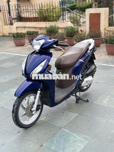 Honda Vision màu trắng