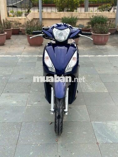 Honda Vision màu trắng