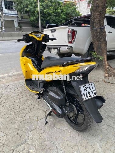 Honda Air Blade Vàng đen