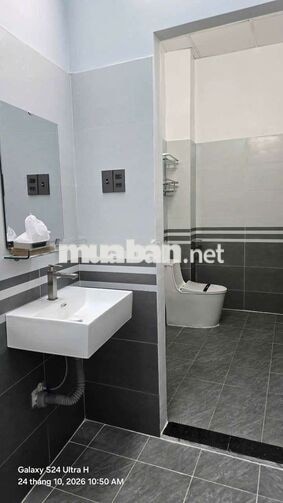👉Cho thuê nhà 1trệt 1lầu 3pn 2wc 1bếp DT 5X17 Hẽm Ba Gát