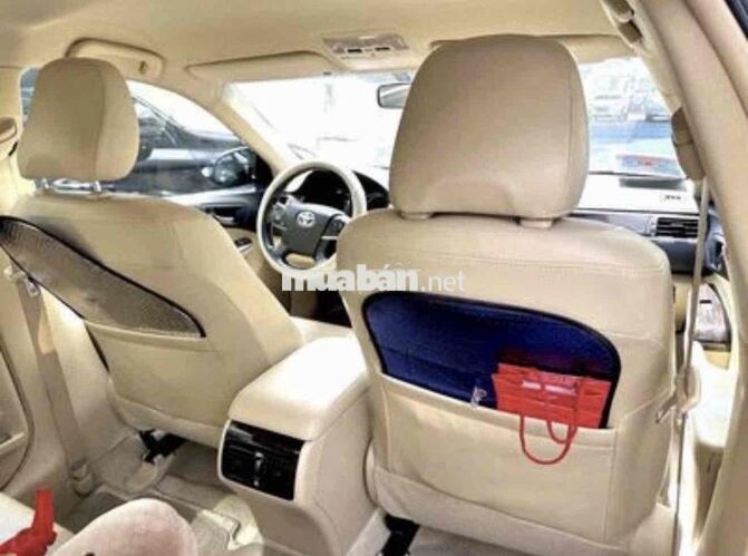 Toyota Camry 2018 5 chỗ Đen