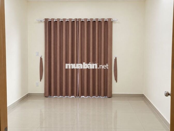 CHO THUÊ CĂN HỘ ORIENTAL PLAZA 2PN 2WC 78M² – NHÀ TRỐNG – 11 TR/THÁNG