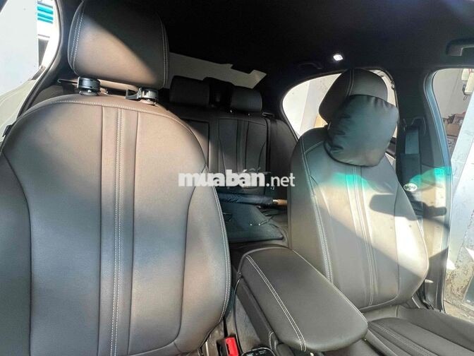 VinFast Lux A2.0 2022 Plus 16800 km Trắng