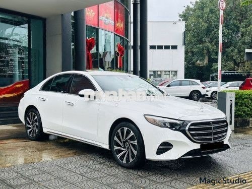 Xe Mercedes Benz E class E200 Exclusive 2025