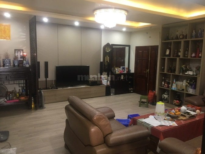 Bán gấp chung cư 250 Minh Khai, Dt 114m2, 3 ngủ 2 wc, giá chào 8.5 tỷ.