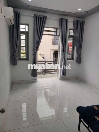 CG CHO THUÊ NHÀ ĐẸP 3 LẦU FULL NỘI THẤT HẺM ĐƯỜNG LÊ VĂN KHƯƠNG Q12