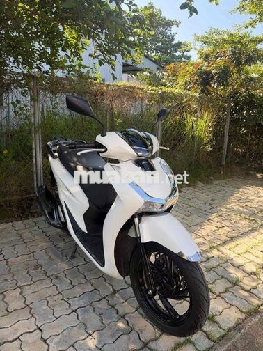 HONDA SH125I 2025 7262 KM MÀU TRẮNG