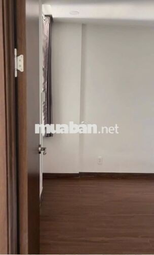 Pass thuê chung cư Phú đông Premier 2pn - 2wc, nt cơ bản, giá: 7tr5