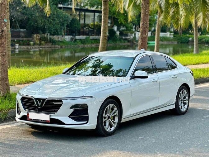 VinFast Lux A2.0 2021 Base 6.8 vạn km Trắng