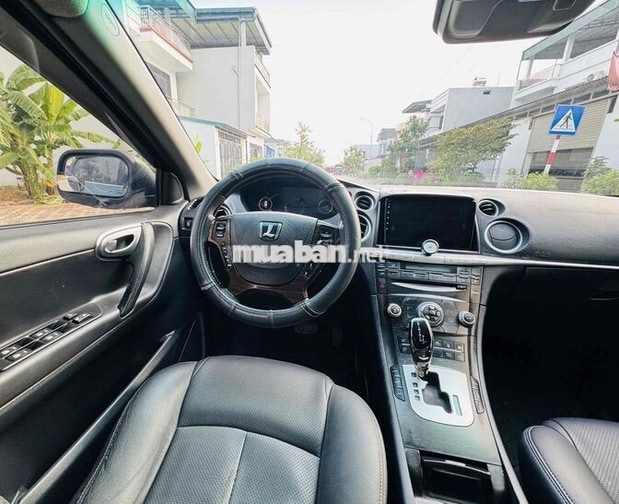 Luxgen U7 Turbo 5 chỗ Xăng Tự động xám