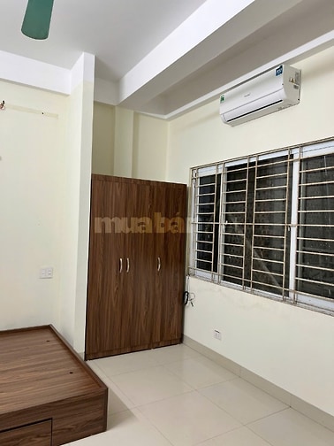 Cho thuê căn hộ khép kín phố Lạc Long Quân Tây Hồ Hà Nội 