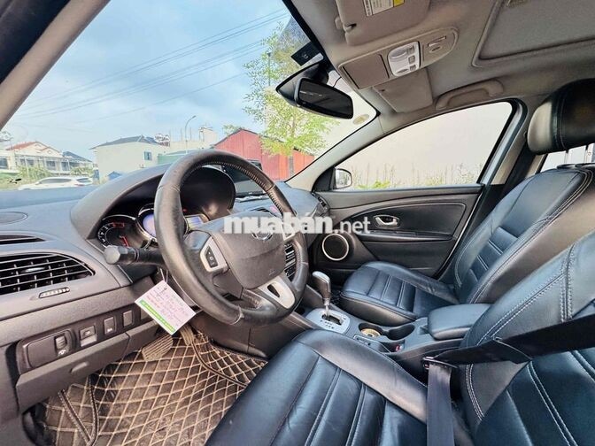 Renault SM3 LE 5 chỗ Xăng Tự động Bạc
