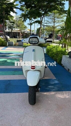Piaggio Vespa 2024 Trắng Dưới 15.000km