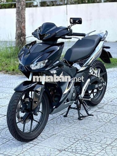 Honda Winner X V4 2025 9000 km màu đen