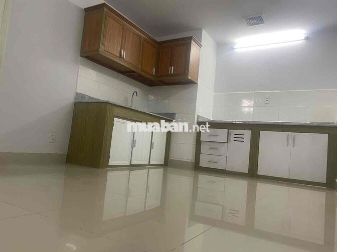 CẦN BÁN CH 1050 BÌNH THẠNH 2PN ĐANG CHO THUÊ 9 TRIỆU