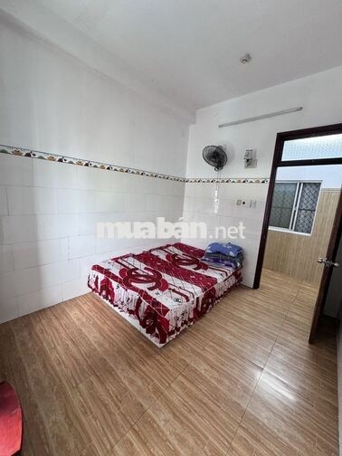 NHƯỢNG BÁN CĂN NHÀ KINH DOANH KHÁCH SẠN MT ĐƯỜNG 30m